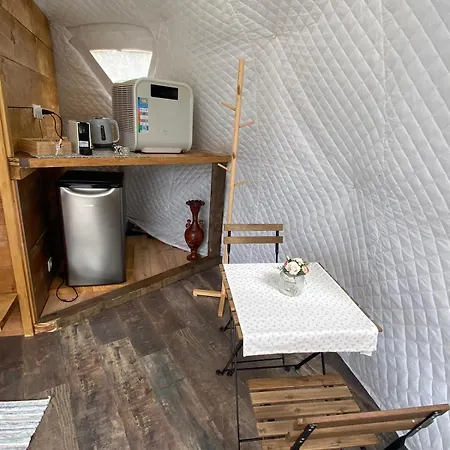 Glamping Quintana Luxe tent